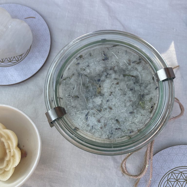 L'art de nettoyer l'énergie de ma maison, de mon lieu de vie ou de travail